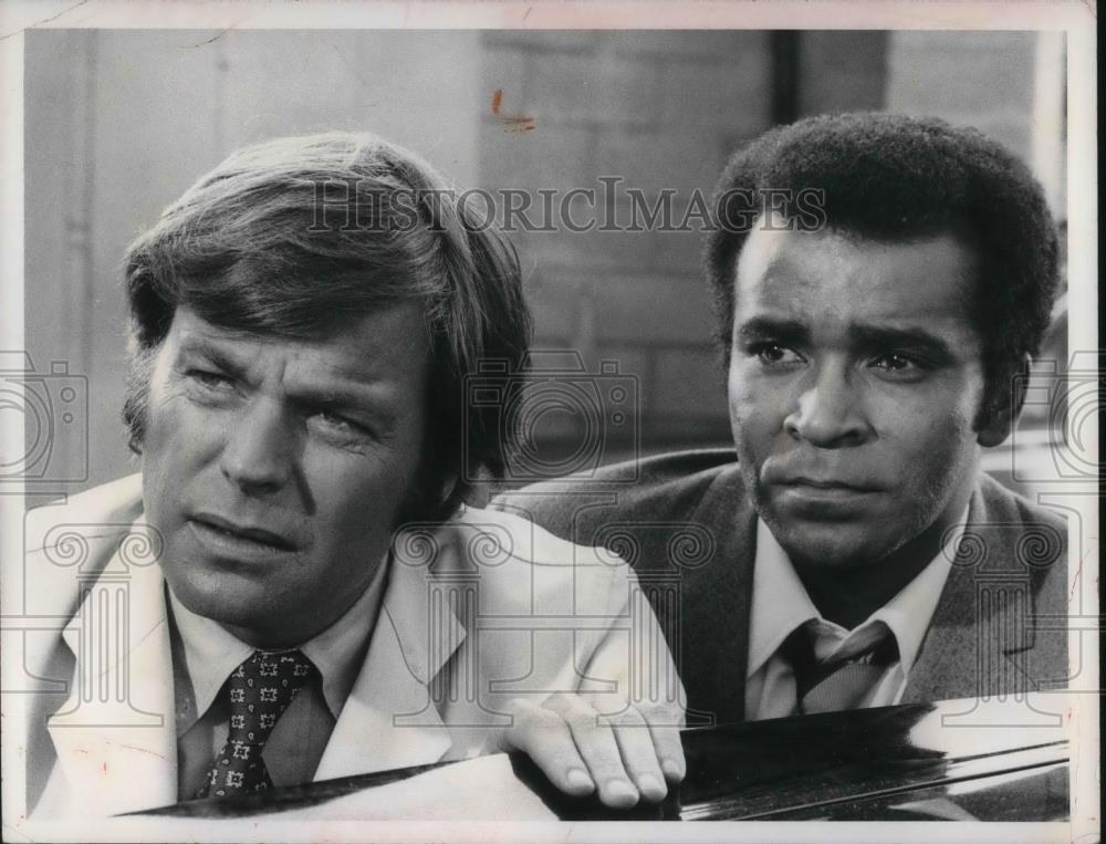 Press Photo Robert Wagner in Killed by Night - cvp19997 - Historic Images