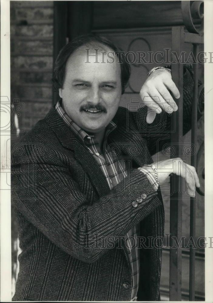 1985 Press Photo Dennis Franz Of Hill Street Blues - Historic Images