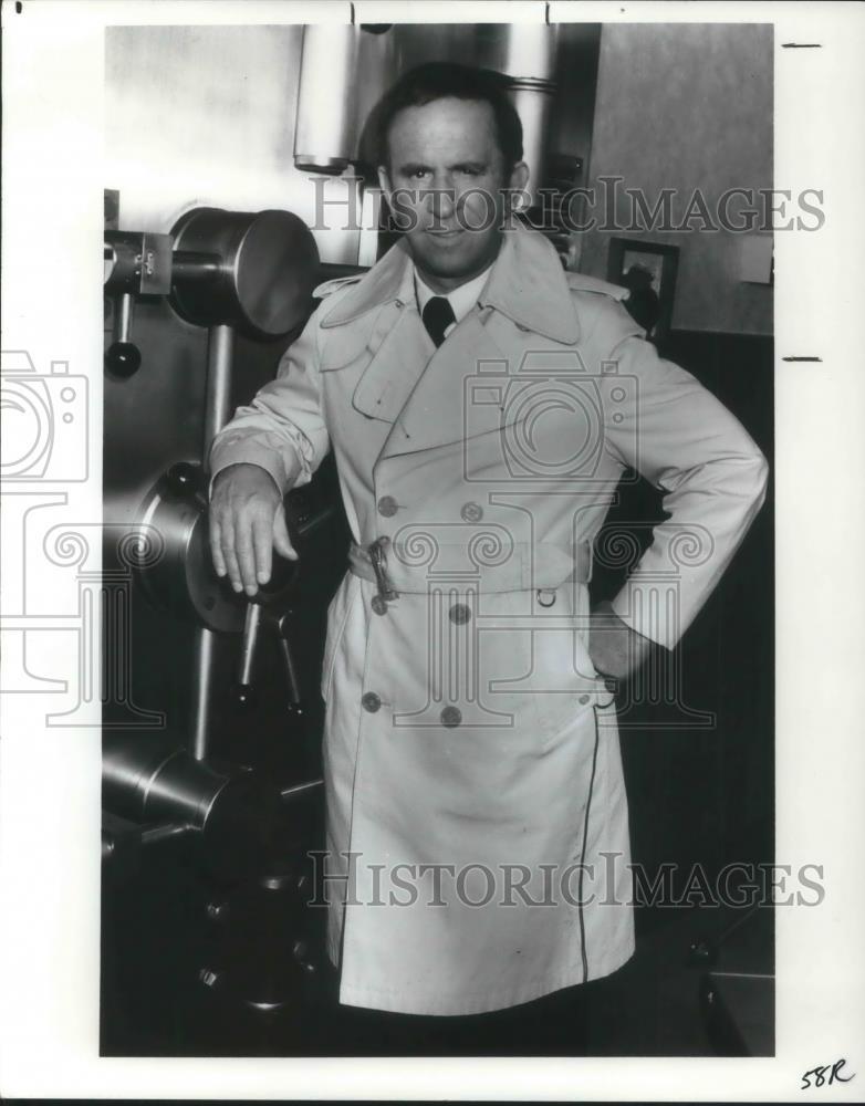 1988 Press Photo Don Adams - cvp07987 - Historic Images