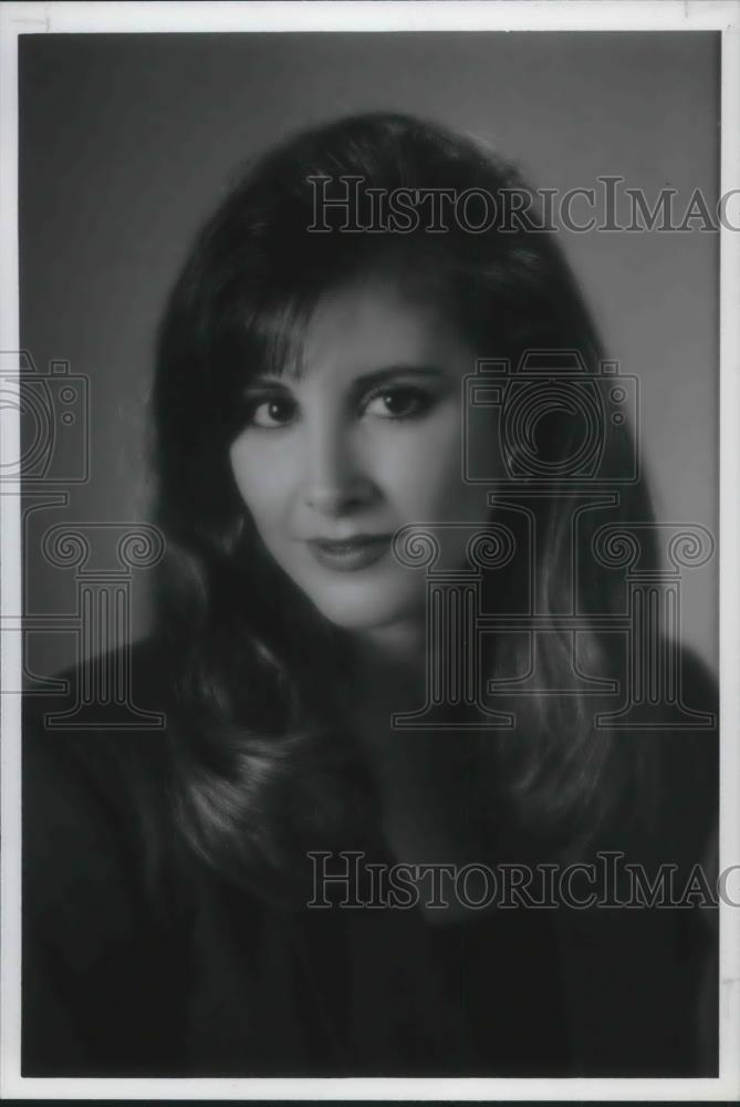 Press Photo Barbara Soranno Weekend News Anchor WUAB 43 Cleveland - cvp11338 - Historic Images