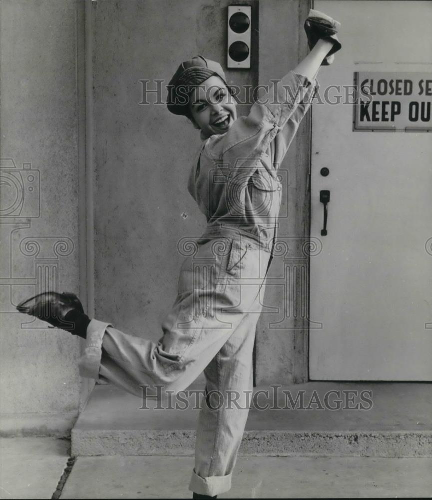 1964 Press Photo Annette Funocello in The Misadventures of Merlin Jones - Historic Images