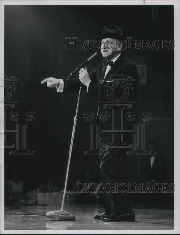 Press Photo Jimmy Durante on The Danny Thomas Special - cvp03724 - Historic Images