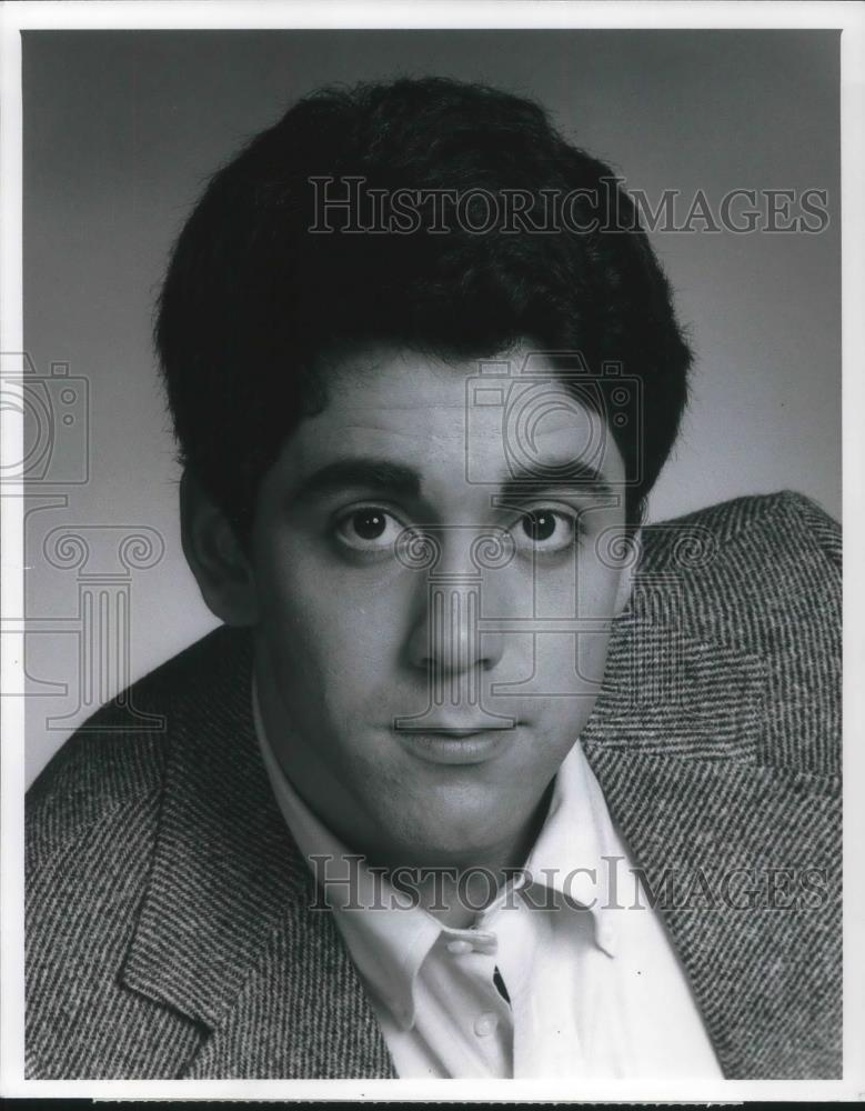 Press Photo Adam Arkin stars on Busting Loose TV Show - cvp09694 - Historic Images