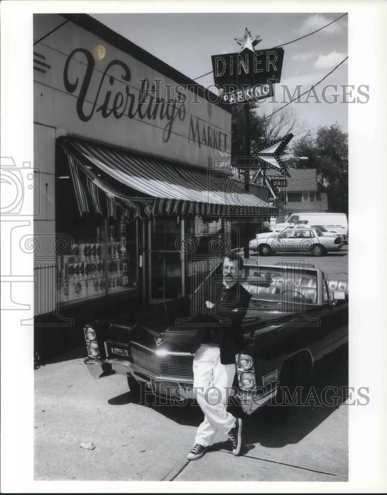 1992 Press Photo Andrei Codrescu in Road Scholar - cvp04543 - Historic Images