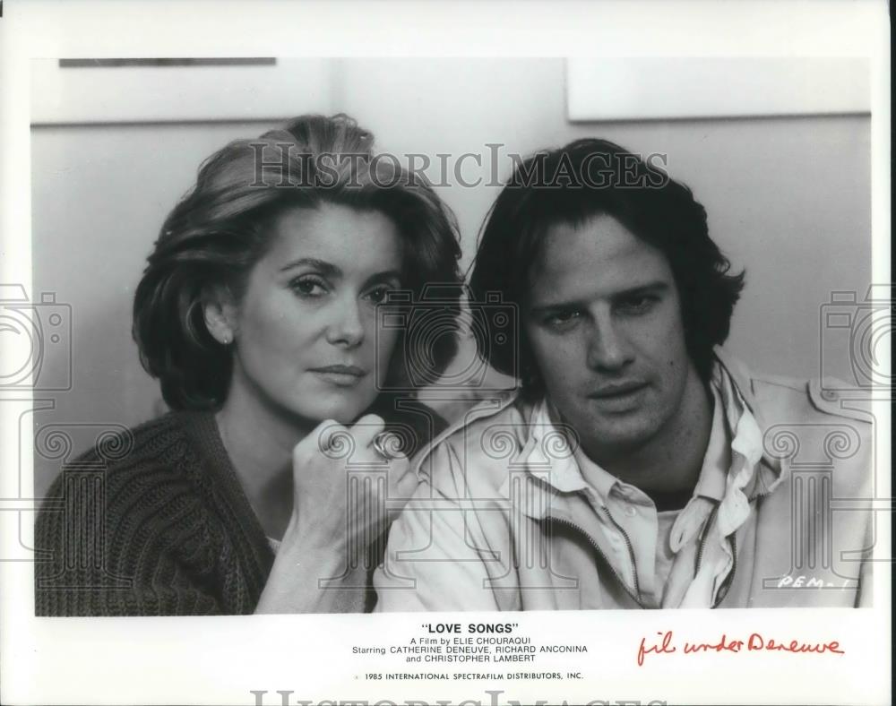 1987 Press Photo Catherine Deneuve and Richard Anconina in Love Songs - Historic Images