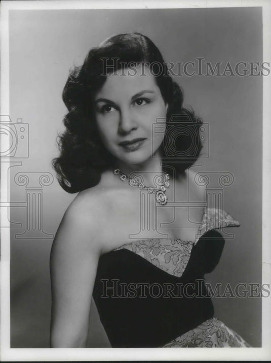 1951 Press Photo Pam Duncan Actress - cvp03985 - Historic Images