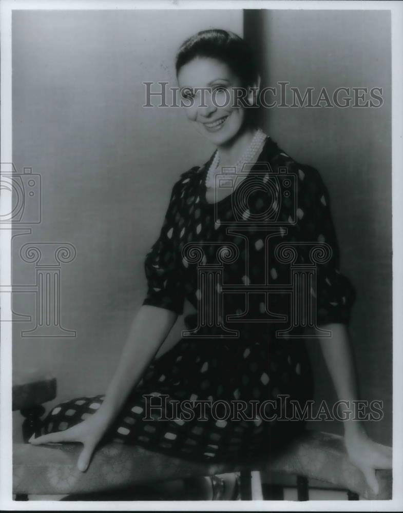 Press Photo Dame Margot Fonteyn Ballerina - cvp15343 - Historic Images