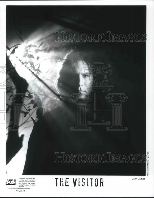 1997 Press Photo John Corbett in The Visitor - cvp10918 - Historic Images