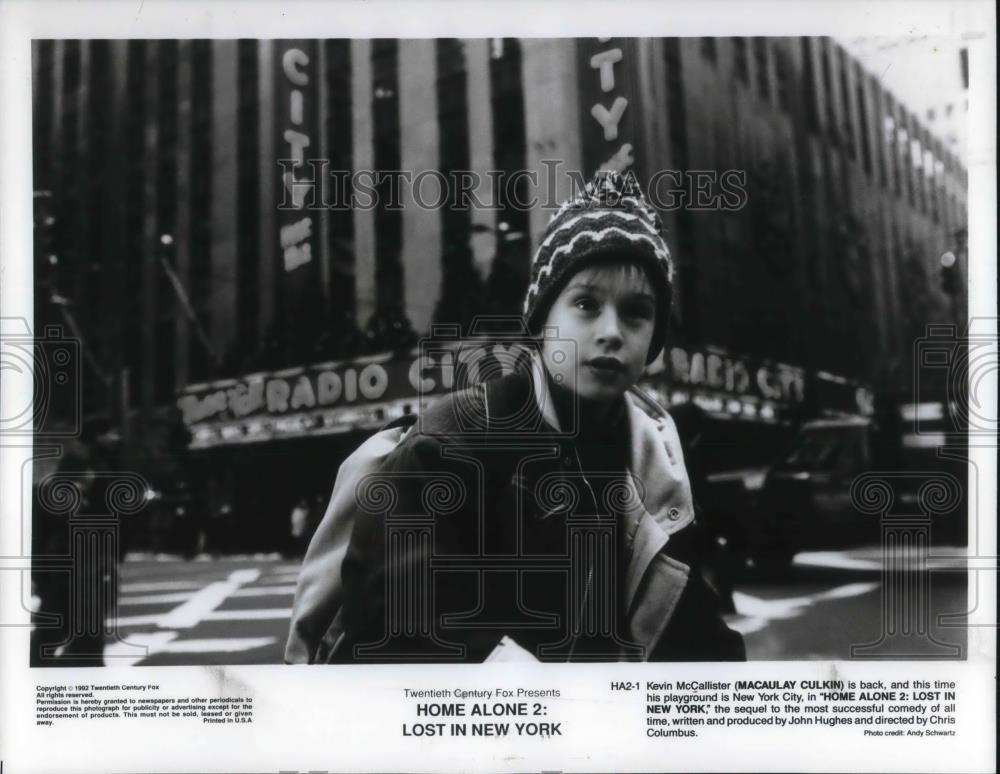 1992 Press Photo Macaulay Culkin in Home Alone 2 Lost In New York - cvp12550 - Historic Images