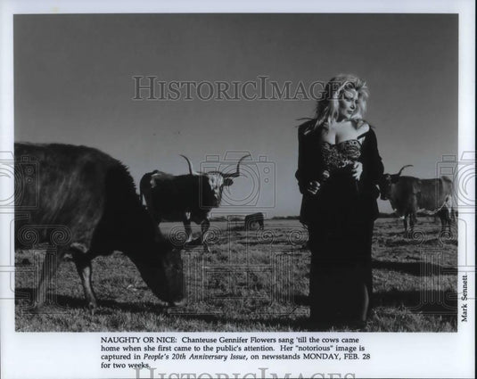 1994 Press Photo Chanteuse Gennifer Flowers on People's 20th Anniversary Issue - Historic Images