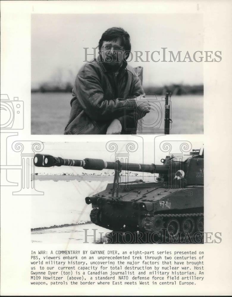 1985 Press Photo Gwynne Dyer Canadian Journalist Military Historian - cvp06410 - Historic Images