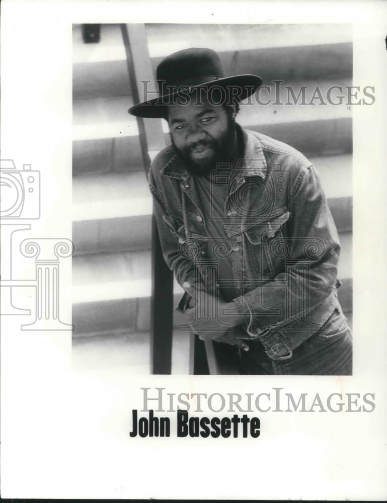 1979 Press Photo John Bassette Folk Singer Songwriter Cleveland TV Personality - Historic Images