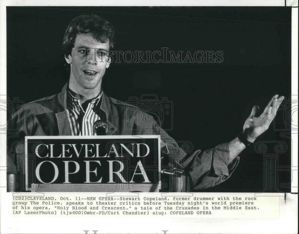 1989 Press Photo Stewart Copeland Holy Blood and Crescent Opera - cvp02735 - Historic Images