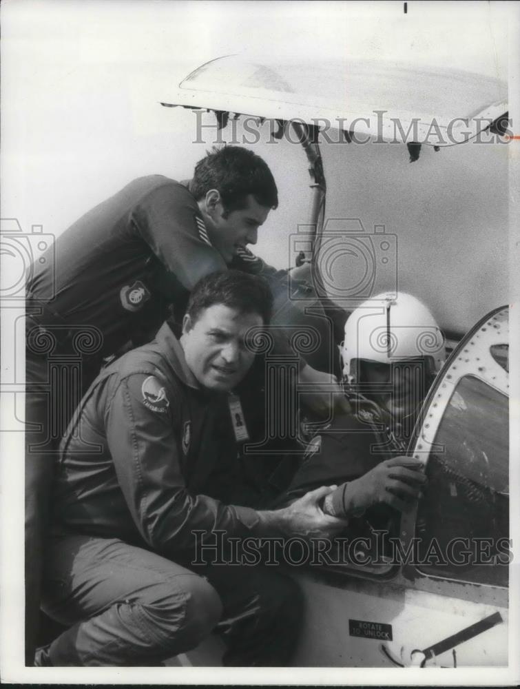1978 Press Photo Desi Arnez Jr &amp; Vince Edwards i The Courage and the Passion - Historic Images