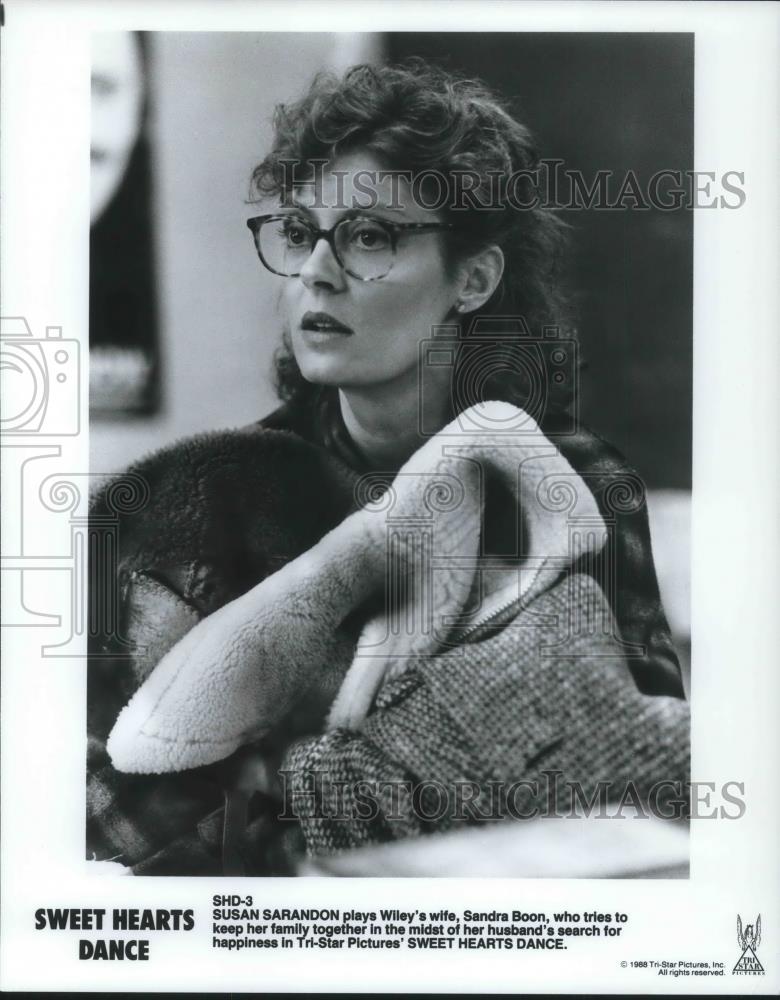 1989 Press Photo Susan Sarandon stars in Sweet Hearts Dance - cvp09670 - Historic Images