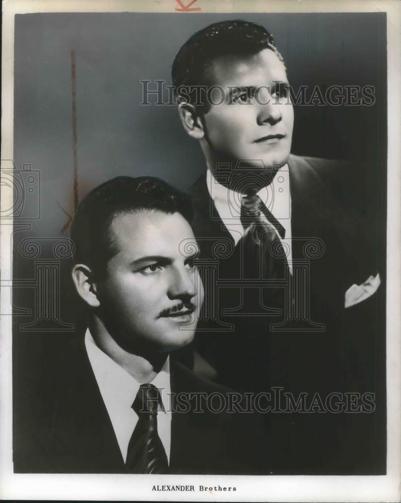 1950 Press Photo Alexander Brothers-Statler - cvp02669 - Historic Images