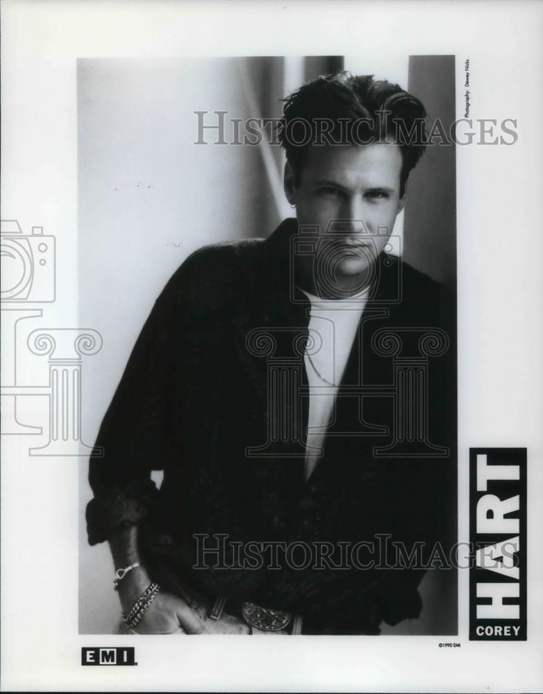 1990 Press Photo Corey Hart Canadian Pop Rock Singer Songwriter Musician - Historic Images
