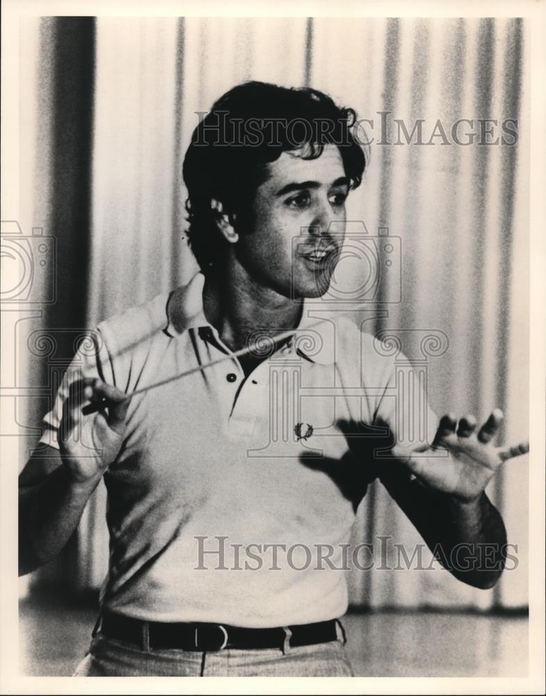 1983 Press Photo Max Bragado-Darman Spanish Conductor - cvp00291 - Historic Images
