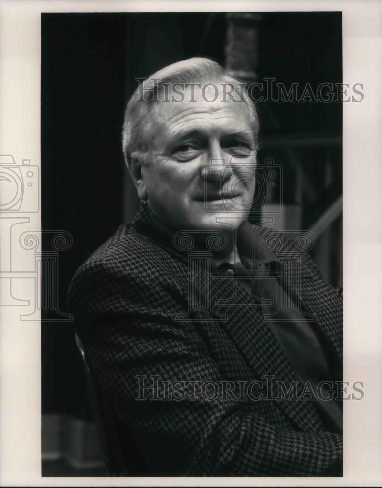 1992 Press Photo George Grizzard of A Quarrel of Sparrows - cvp17135 - Historic Images