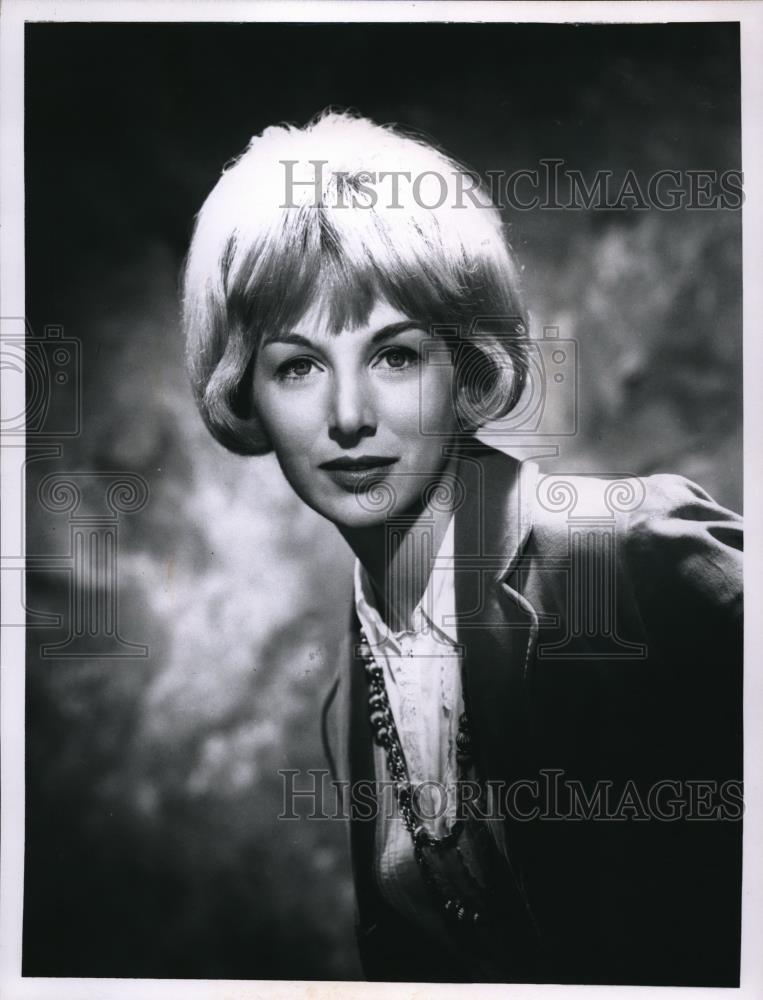 1962 Press Photo Joan Benny on Password - cvp00853 - Historic Images