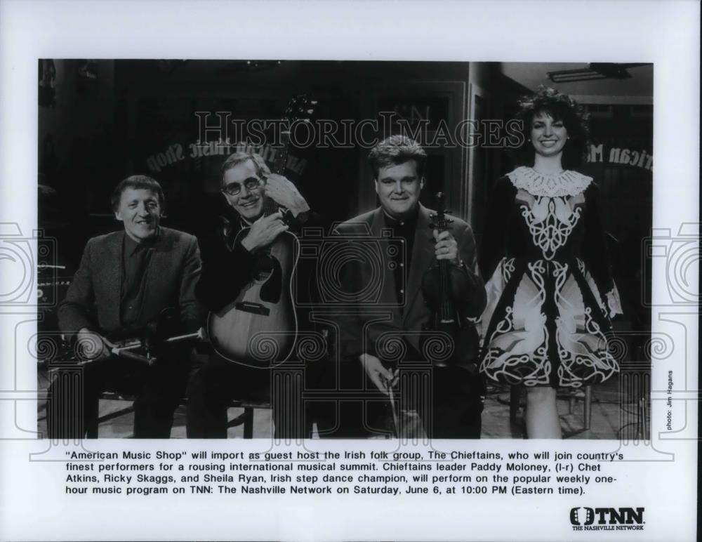 Press Photo The Chieftains Paddy Moloney Chet Atkins Ricky Skaggs Sheila Ryan - Historic Images