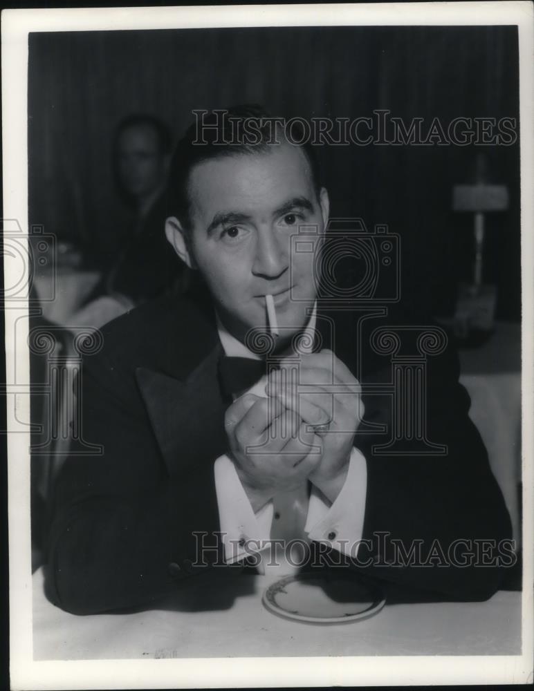 1942 Press Photo Bernie Goodman - cvp17075 - Historic Images