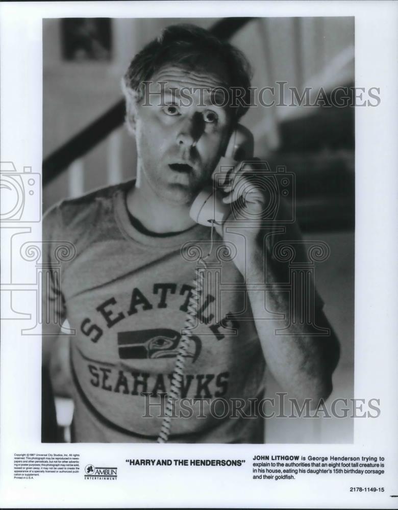 1987 Press Photo John Lithgow in Harry and the Hendersons - cvp08781 - Historic Images