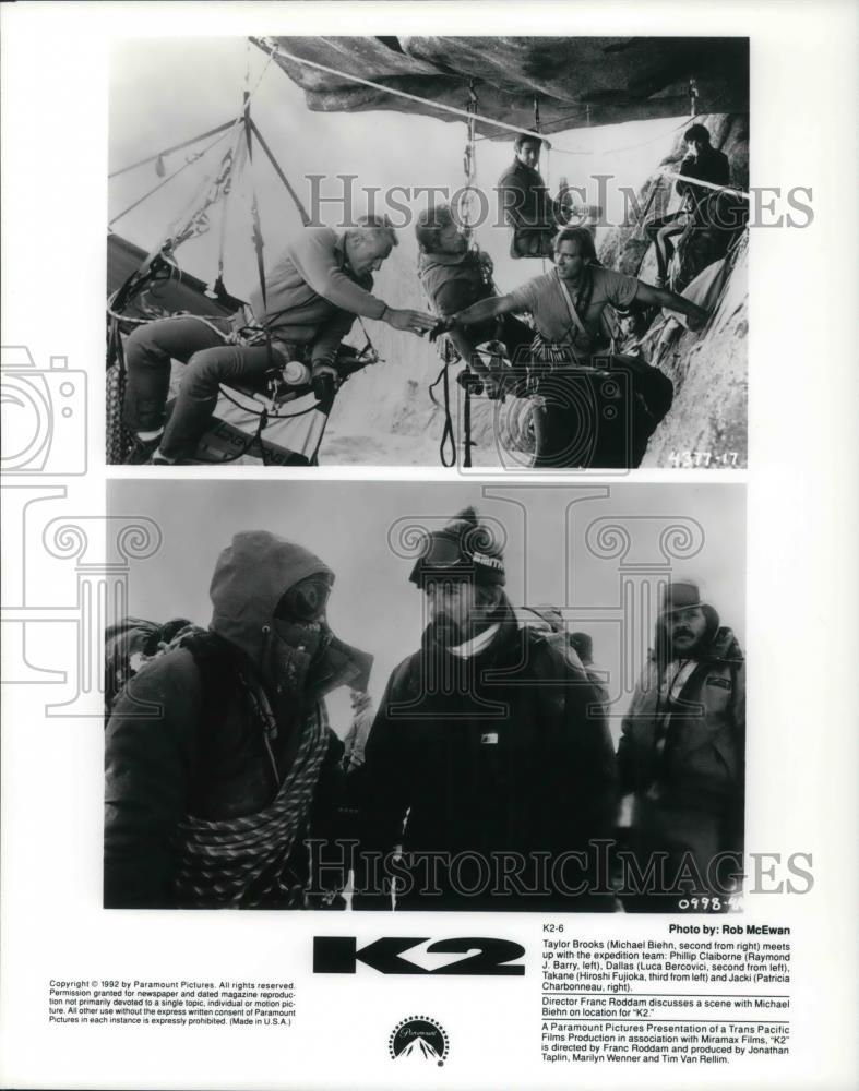 1993 Press Photo Michael Biehn and Raymond J. Barry in K2 - cvp18831 - Historic Images