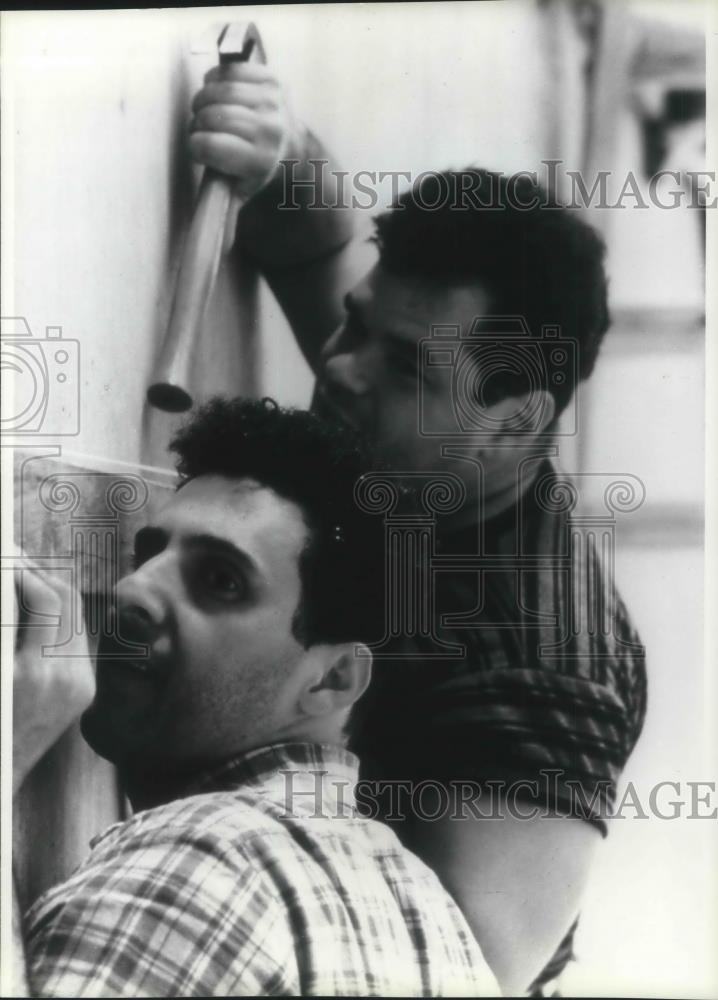 1993 Press Photo John Turturro actor director of Mac - cvp09627 - Historic Images