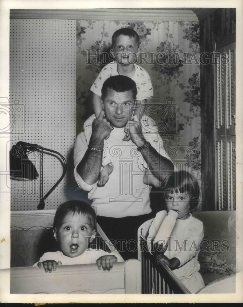 1961 Press Photo Jackie Cooper - cvp02341 - Historic Images