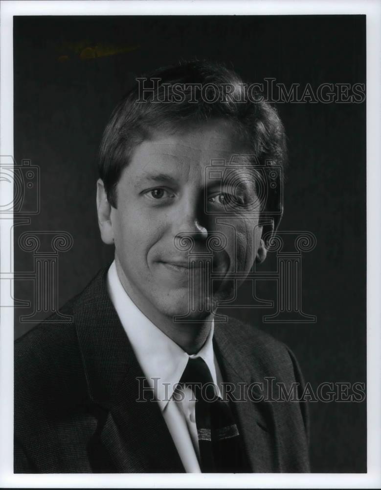 1999 Press Photo Gary Hanson Associate Executive Director Cleveland Orchestra - Historic Images