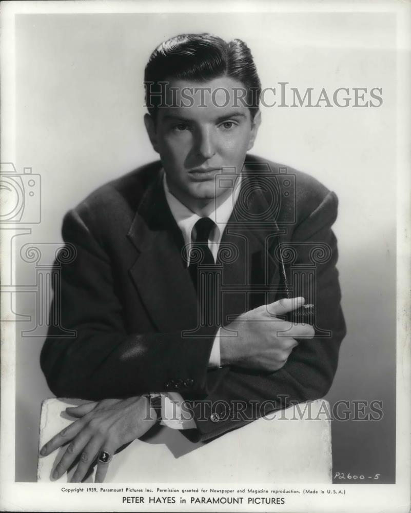 1940 Press Photo Peter Hays stars in All Women Have Secrets - cvp16902 - Historic Images