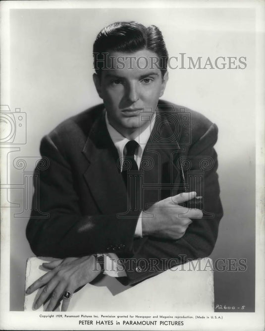 1940 Press Photo Peter Hays stars in All Women Have Secrets - cvp16902 - Historic Images