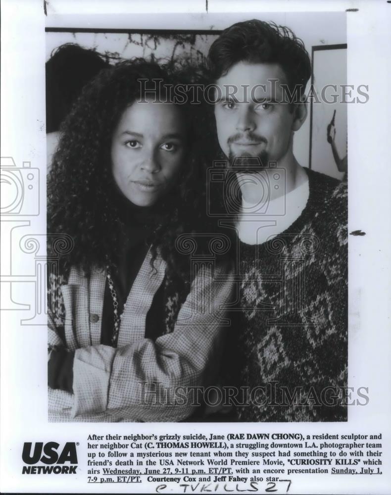 1991 Press Photo Rae Dawn Chong and C. Thomas Howell in Curiosity Kills - Historic Images