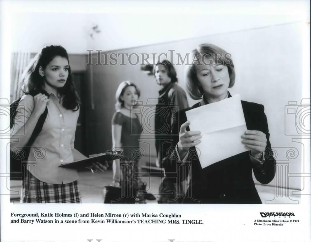 1999 Press Photo Katie Holmes, Helen Mirren, Barry Watson in Teaching Mrs Tingle - Historic Images