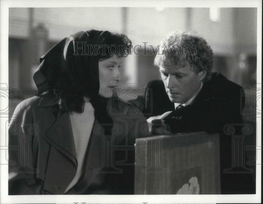 1989 Press Photo Christine Healy & William Katt in Top of the Hill - cvp10411 - Historic Images