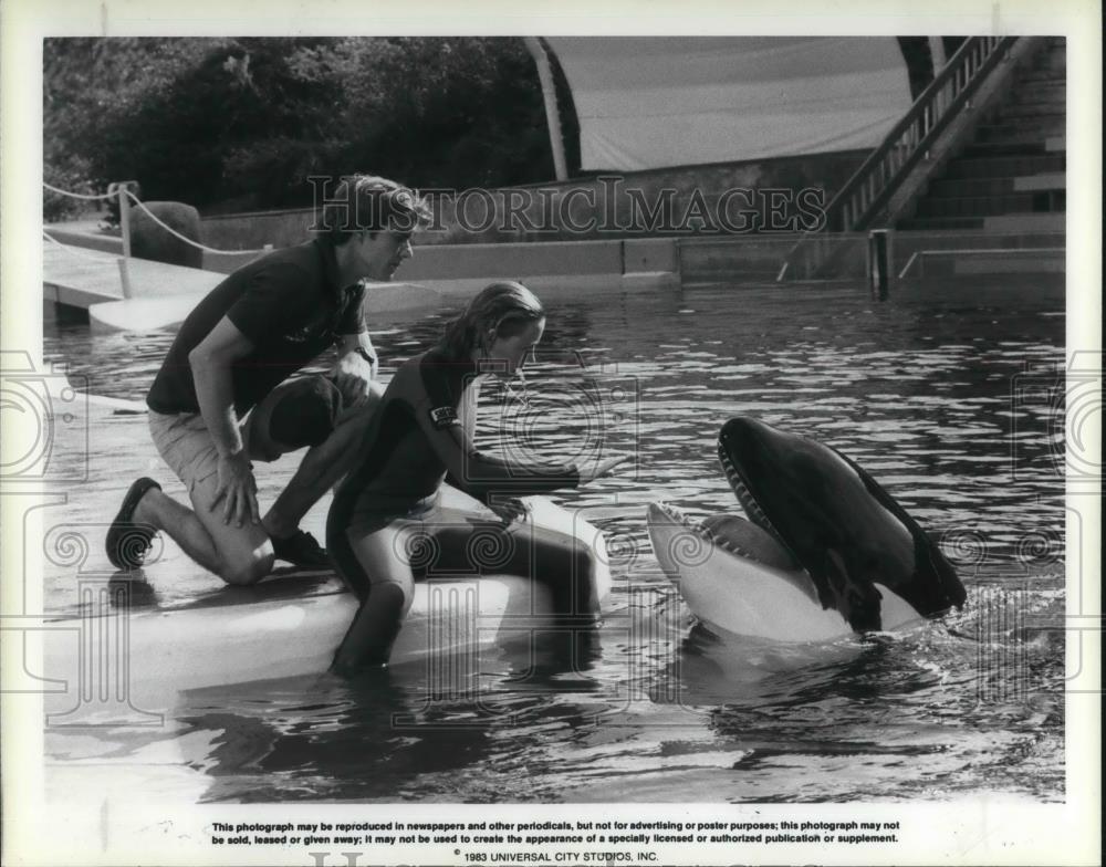 1983 Press Photo Dennis Quad and Bess Armstrong in Movie Jaws 3D - cvp18623 - Historic Images