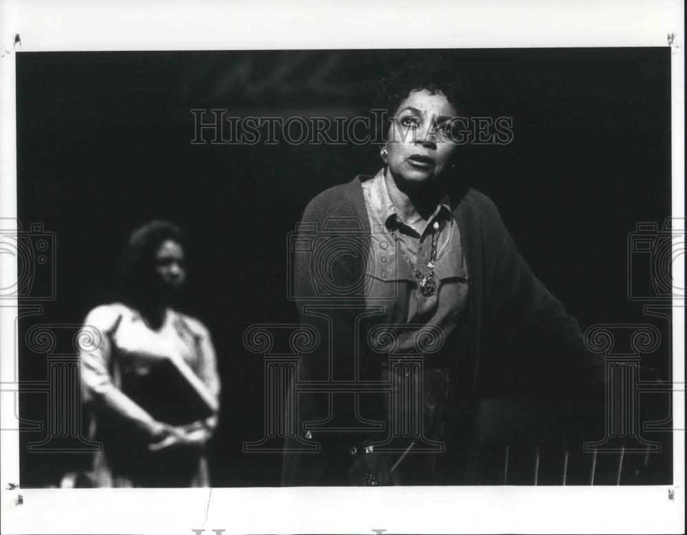 1992 Press Photo Ruby Dee in Ohio State Murders - 798 - cvp03111 - Historic Images