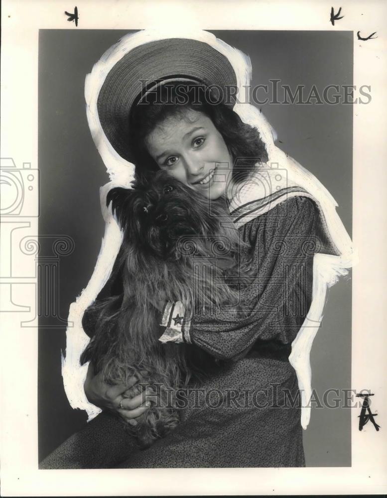 1984 Press Photo Rachael Dowling in Peg O&#39;My Heart - cvp03360 - Historic Images