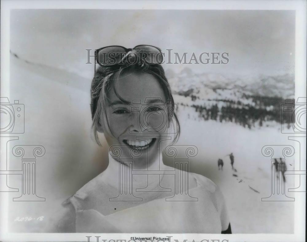 1975 Press Photo Marilyn Hassett as Jill Kinmont in Other Side of the Mountain - Historic Images
