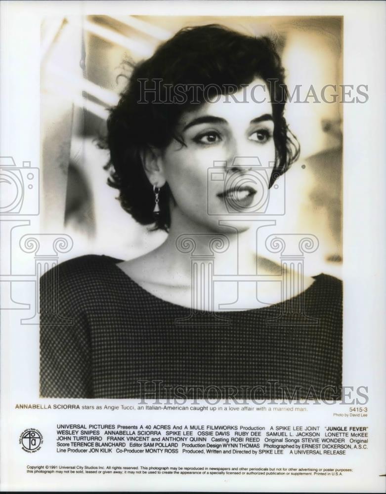 1992 Press Photo Annabella Sciorra in Jungle Fever - cvp18808 - Historic Images