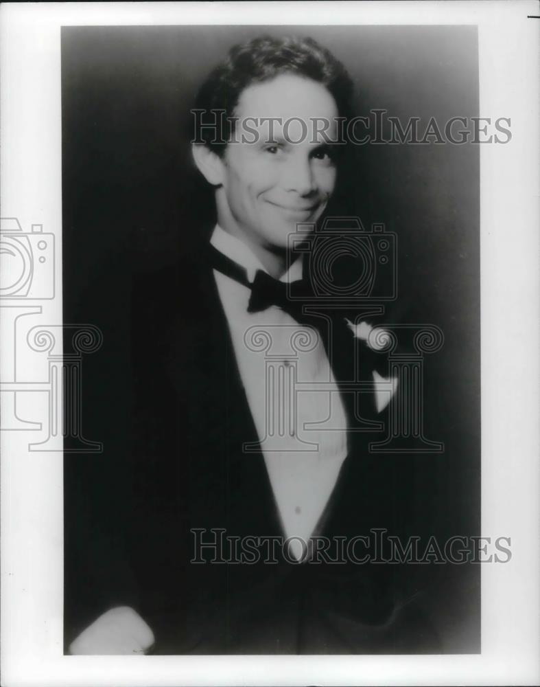 1982 Press Photo Joel Grey in Pal Joey - cvp18026 - Historic Images