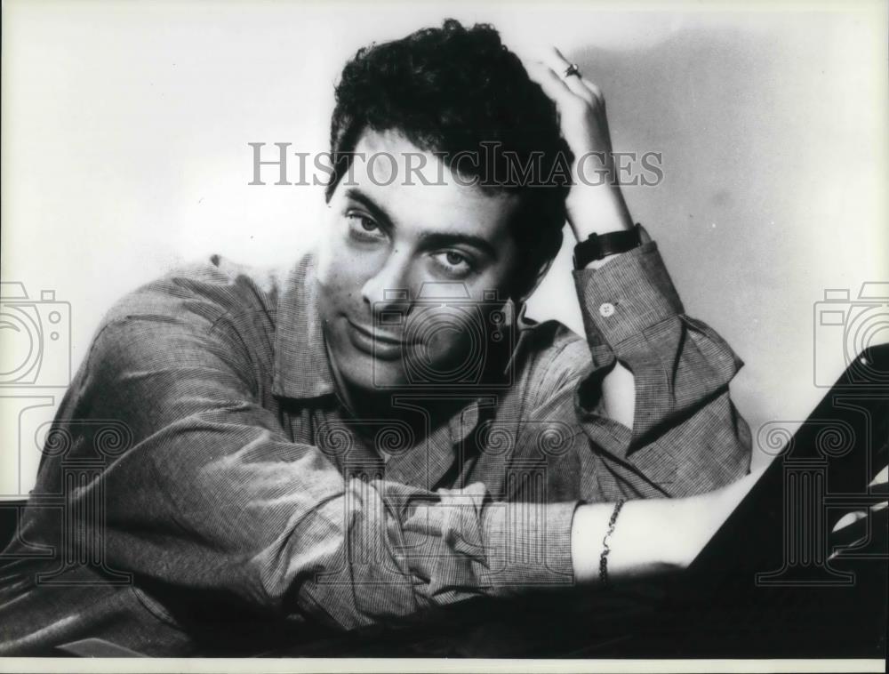 1990 Press Photo Michael Feinstein in Michael Feinstein Piano & Voice - Historic Images