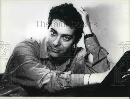 1990 Press Photo Michael Feinstein in Michael Feinstein Piano & Voice - Historic Images