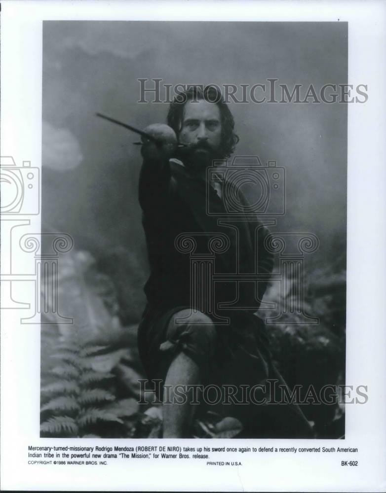 1991 Press Photo Robert De Niro in The Mission - cvp04147 - Historic Images