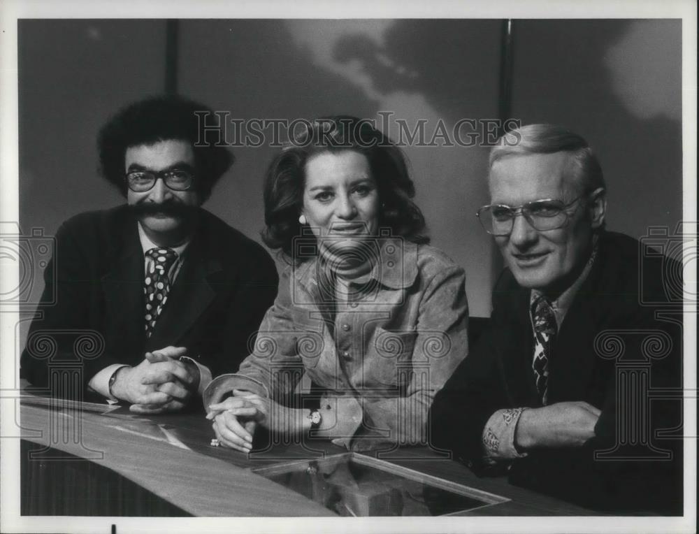 1973 Press Photo Gene Shalit, Barbara Walters &amp; Frank McGee in Today - cvp10306 - Historic Images