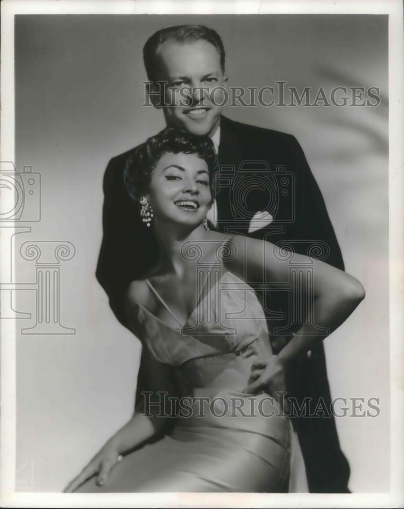 1959 Press Photo Phil Ford and Mimi Hines Singer Comedian Actor - Historic Images