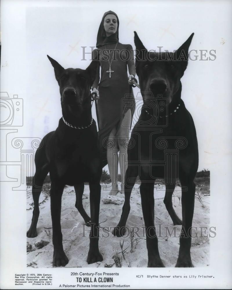 1973 Press Photo Blythe Danner in To Kill A Clown - cvp01775 - Historic Images