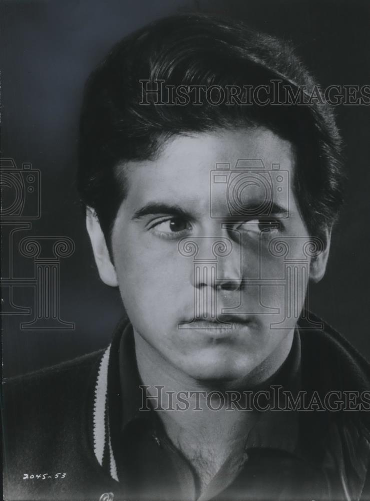 1971 Press Photo Desi Arnaz Jr in Red Sky At Morning - Historic Images