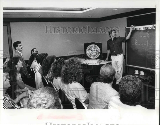 1989 Press Photo Contestants try out for Wheel of Fortune - cvp18965 - Historic Images